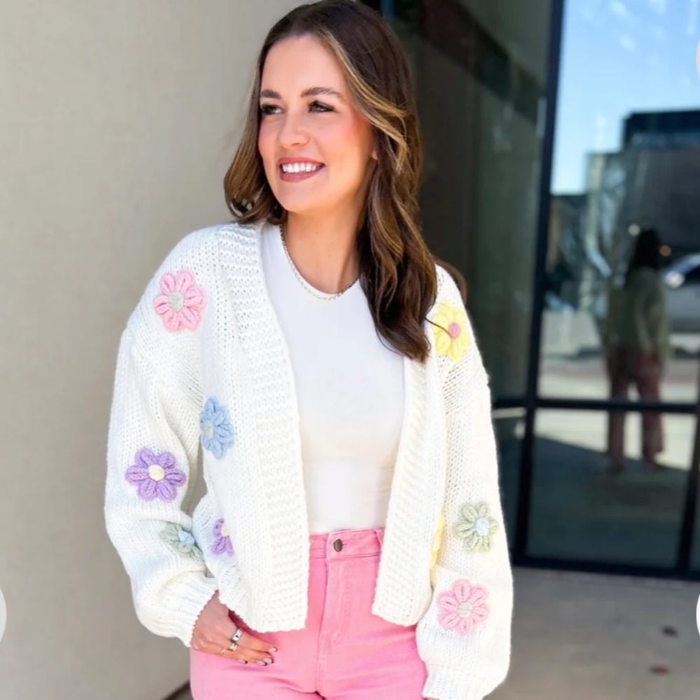 NWOT Boutique Floral Knit Cardigan
